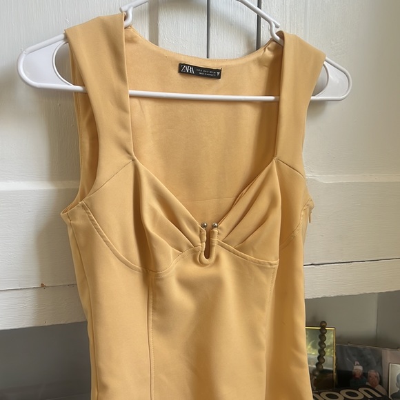 Zara Bodysuit - Picture 3 of 7